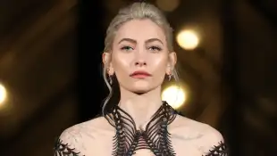 paris jackson heiß freizügig transparent kleid