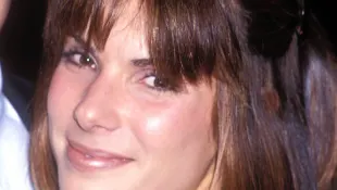 So sah Sandra Bullock 1990 aus