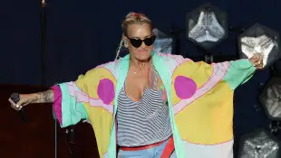 sarah connor heiß hot freizügig sexy