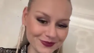 Sarah-Jane Wollny transparent look