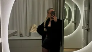 Shania Geiss im knappen Look