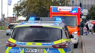 polizei rettungswagen symbolbild