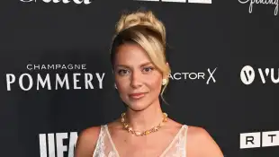 valentina pahde bikini heiß sexy haut kehrseite