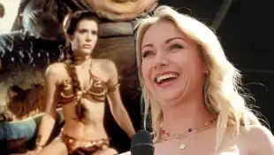 anna carina woitschack goldener bikini