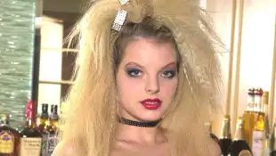 yvonne catterfeld korsage sexy moulin rouge