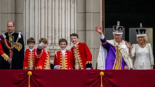 Britische Royals während der Krönungszeremonie von Charles