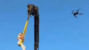 Carmen Geiss in gefährlicher Höhe