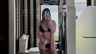 Davina Geiss presents her bikini body on Instagram