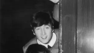 George Harrison, Paul McCartney, John Lennon und Ringo Starr