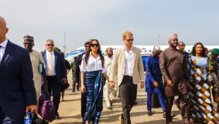 prinz harry herzogin meghan nigeria