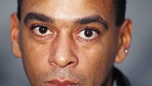 Pierre Sanoussi-Bliss früher