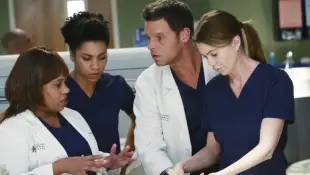 Greys Anatomy Chandra Wilson Kelly McCreary Justin Chambers Ellen Pompeo