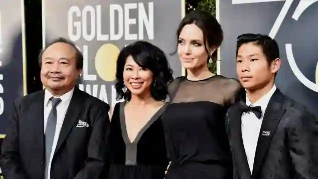 Rithy Panh, Aktivistin Loung Ung, Angelina Jolie und Pax Jolie-Pitt, Golden Globes