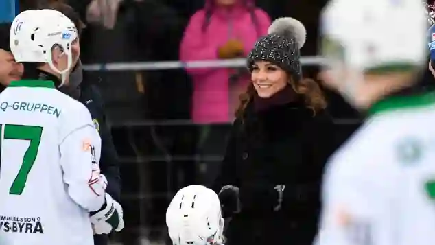 Herzogin Kate beim Bandy-Hockey in Stockholm, britische Royals, Kate Middleton, offizielle Skandinavien-Tour