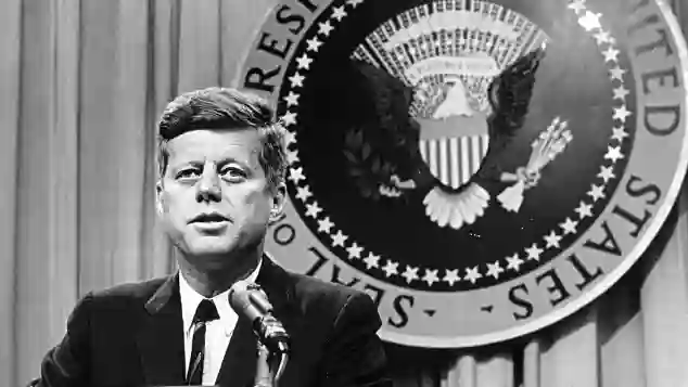 John F. Kennedy war der 35. Präsident der USA er wurde erschossen Attentäter
