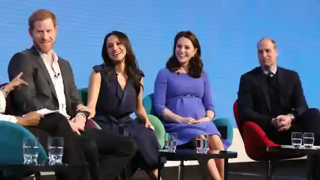 Prinz Harry, Meghan Markle, Herzogin Kate und Prinz William im Februar 2018 beim Royal Foundation Forum in London