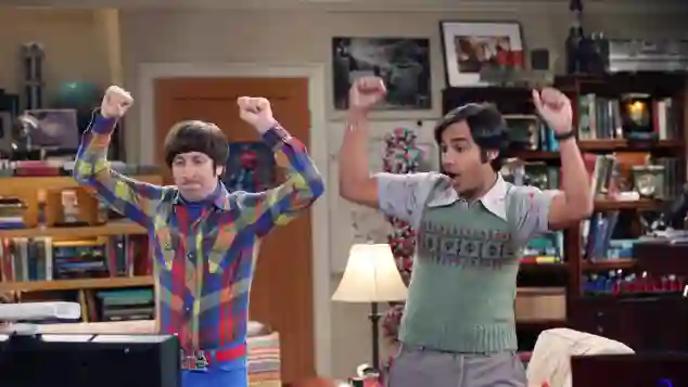 Simon Helberg und Kunal Nayyar in „The Big Bang Theory“