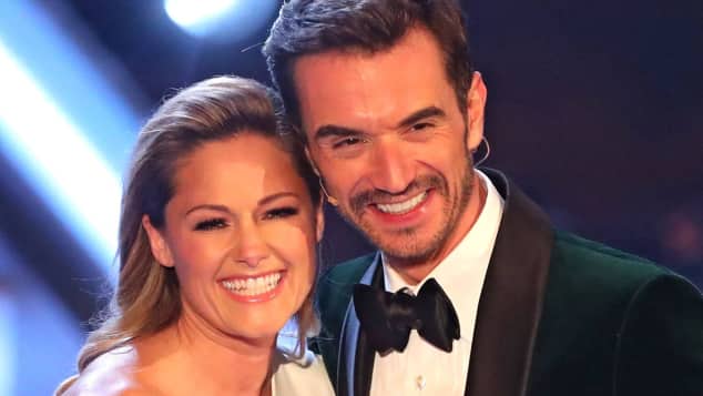 Helene Fischer Kundigt Neue Cd An Und Zeigt Sexy Cover