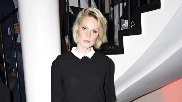 kim hnizdo erinnert ihr euch noch so sah sie mit langen haaren aus