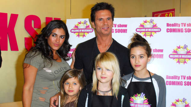 Lorenzo Lamas Der Star Aus Falcon Crest Heute With lorenzo lamas, branscombe richmond, don lafontaine, kathleen kinmont. lorenzo lamas der star aus falcon