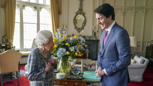 Königin Elisabeth II. und Justin Trudeau