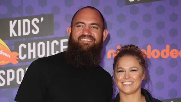 Das Ist Ronda Rouseys Mann Travis Browne The couple has two children with their marriage and both of them are boys. das ist ronda rouseys mann travis browne