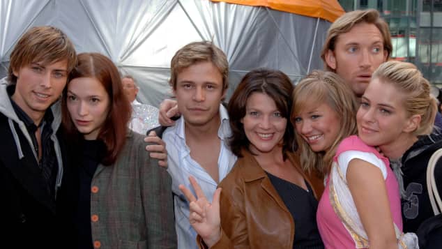 Gzsz Schauspielerin Jasmin Tawil Vater Hofft Auf Ein Lebenszeichen