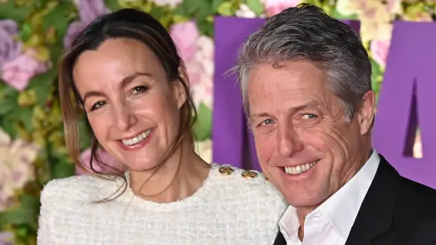 Anna Elisabet Eberstein und Hugh Grant