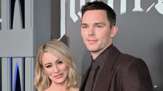 Bryana Holly und Nicholas Hoult