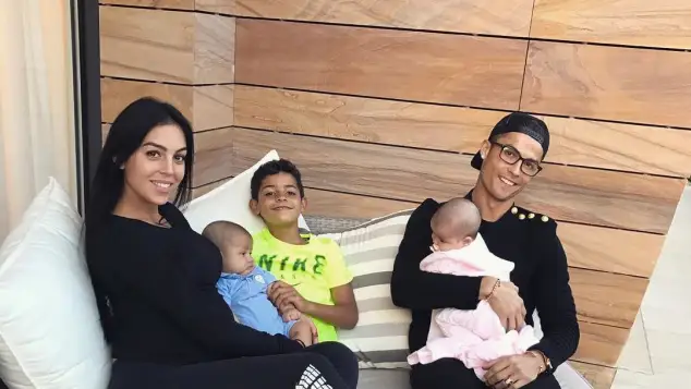 Cristiano Ronaldo mit Familie