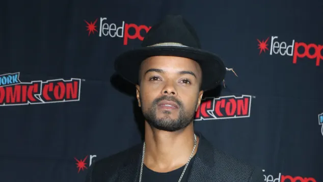 Eka Darville