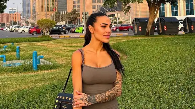 Elena Miras