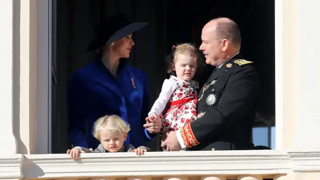 Fürst Albert, Charlène von Monaco, Prinz Jacques und Prinzessin Gabriella