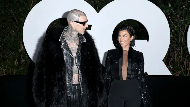 Kourtney Kardashian und Travis Barker