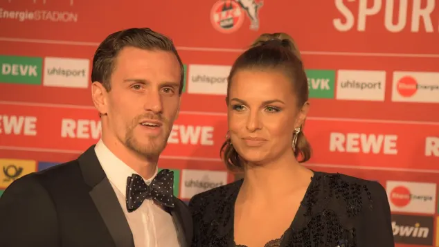 Laura Wontorra und Simon Zoller