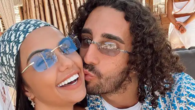 Marc Cucurella und seine Freundin 
