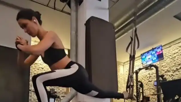 Rebecca Mir