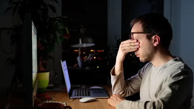 Symbolbild Überstunden