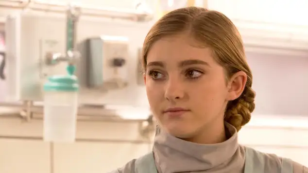 Willow Shields jung