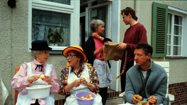 „Die Wicherts von nebenan“