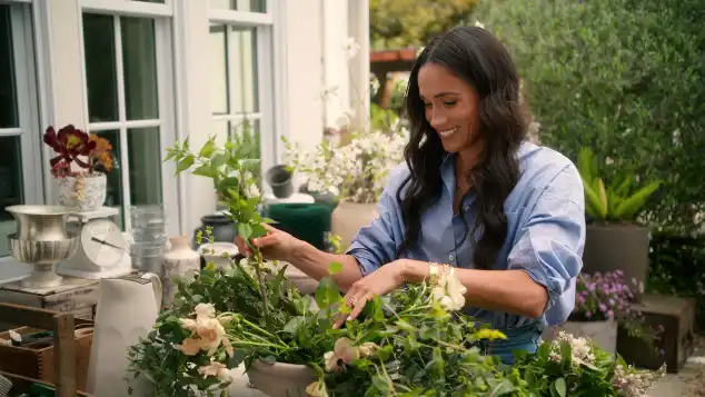 "With Love, Meghan"