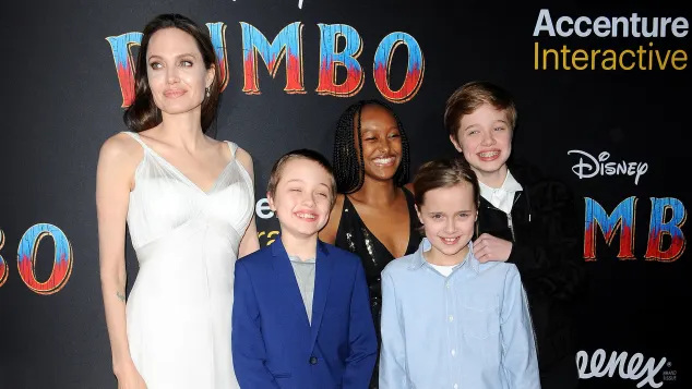 Angelina Jolie, Zahara, Vivienne, Know und Shiloh