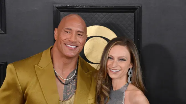 Dwayne Johnson und Lauren Hashian