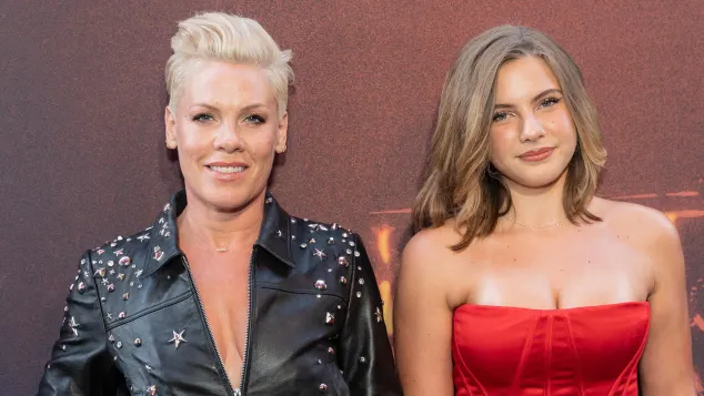 Pink und Willow Hart