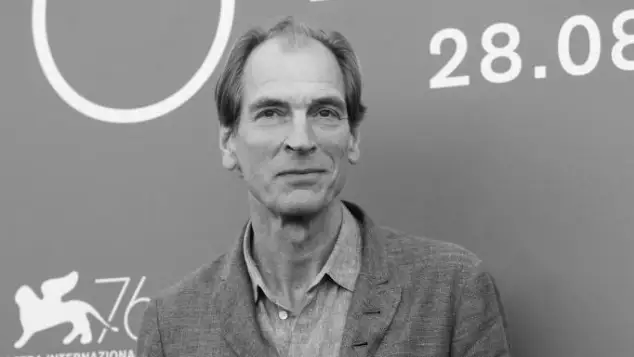 Julian Sands