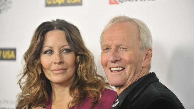 Linda Kozlowski und Paul Hogan