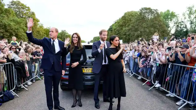 Herzogin Meghan, Prinzessin Kate, Prinz William und Prinz Harry