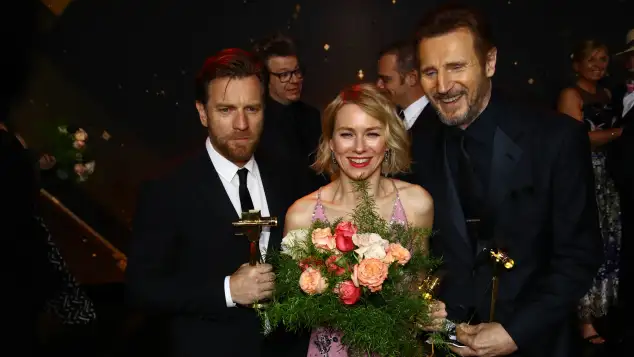 Ewan McGregor, Naomi Watts und Liam Neeson