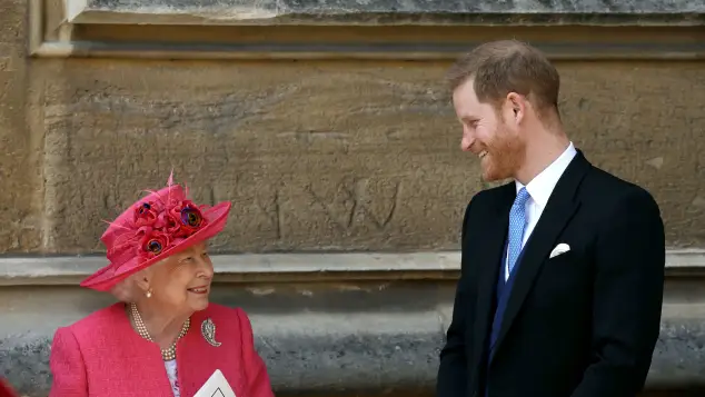Prinz Harry und Königin Elisabeth II.