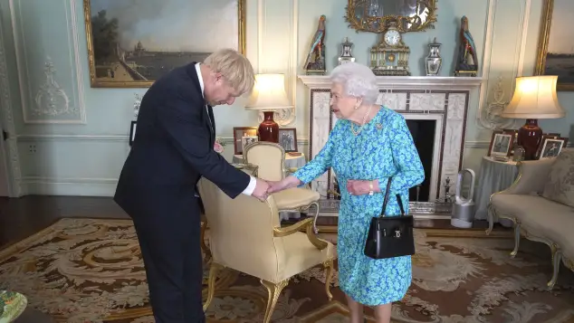 Boris Johnson und die Queen